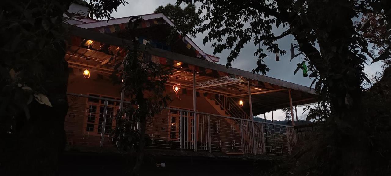 The City Escape Farmstay Шимла Экстерьер фото
