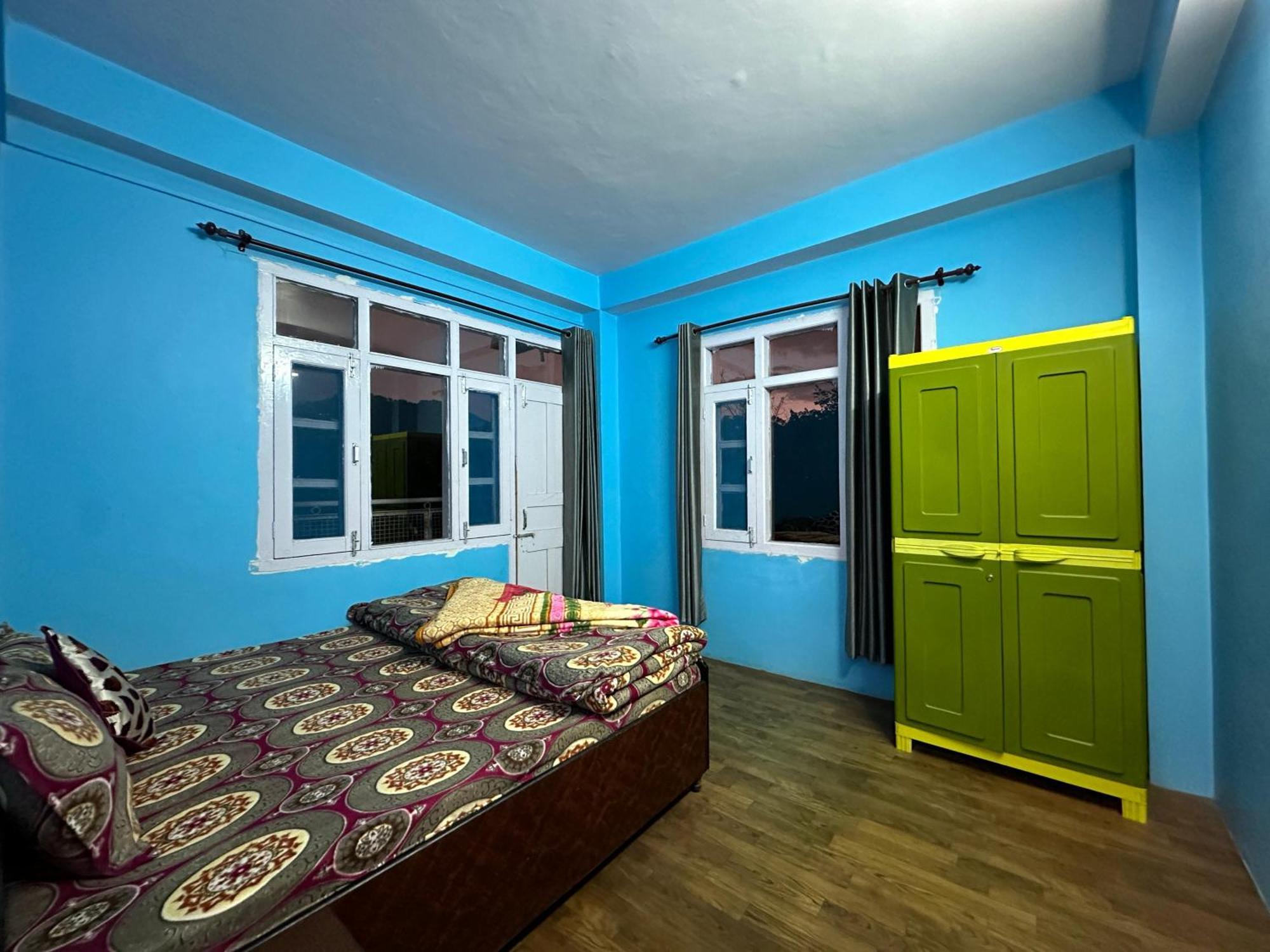 The City Escape Farmstay Шимла Экстерьер фото