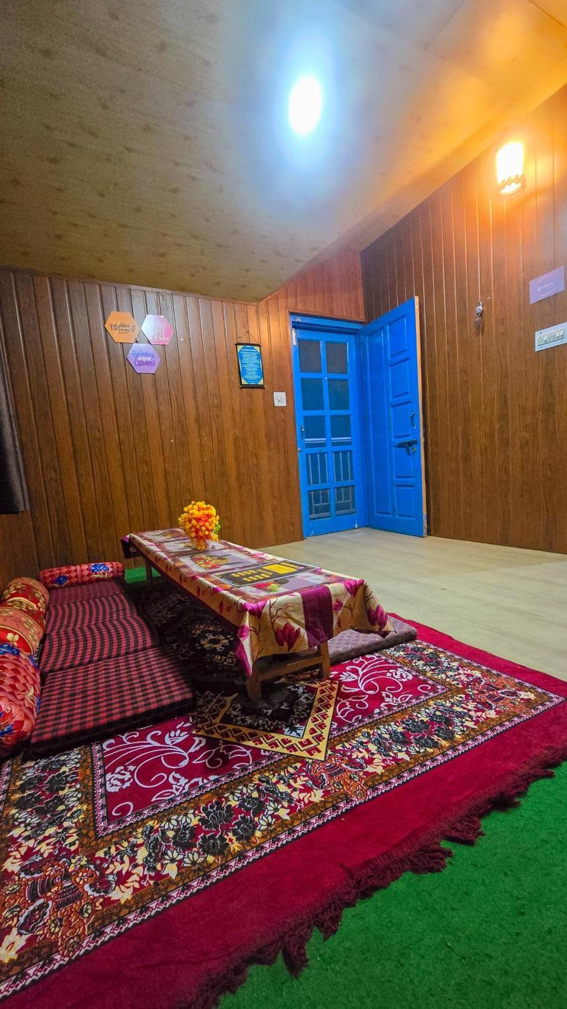 The City Escape Farmstay Шимла Экстерьер фото
